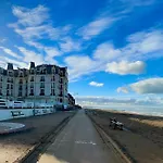 Apartment La Perle With And *